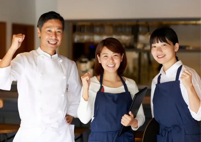 Image by Canva | F&B Labour Shortage