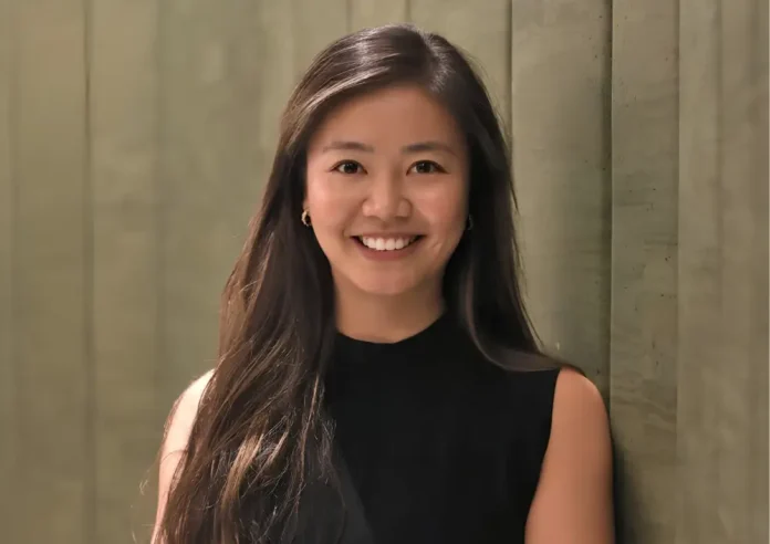Jingjing Zhong